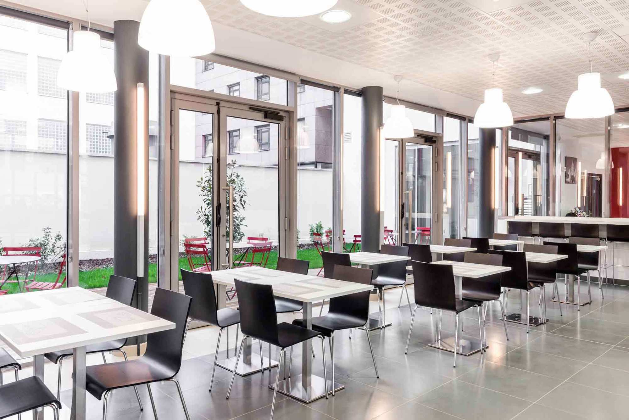 Appart hôtel Adagio Access Paris Aparthôtel 3*